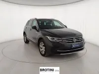 Usata VW Tiguan Elegance 150 CV (110 kW) 2023 Grigio SUV