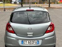 Usata Opel Corsa 86 CV (63 kW) 2015 Gray Utilitaria