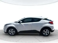 Usata Toyota C-HR Active 98 CV (72 kW) 2018 Bianco SUV