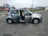 Usata Mazda 2 75 CV (55 kW) 2010 Grigio Utilitaria
