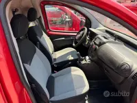 Usata Fiat Fiorino 95 CV (69 kW) 2018 Rosso Monovolume