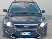Usata Ford Focus 110 CV (80 kW) 2011 Grigio Station wagon