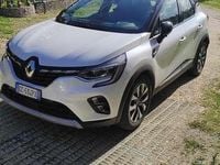 Gebraucht Renault Captur Intens 160 PS (117 kW) 2020 Weiß SUV