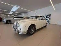 Usata Jaguar MK II 220 CV (161 kW) 1994 Bianco Berlina