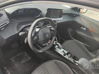 Usata Peugeot 208 Active 100 kW (136 CV) 2021 Other Utilitaria