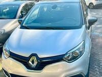 Usata Renault Captur 90 CV (66 kW) 2016 Grigio SUV