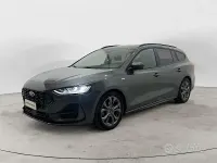 Usata Ford Focus ST 116 CV (85 kW) 2024 Grigio scuro Station wagon