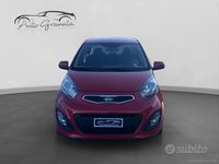 Usata Kia Picanto City 68 CV (50 kW) 2011 Rosso Utilitaria