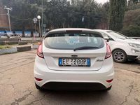 Usata Ford Fiesta Titanium 75 CV (55 kW) 2014 Bianco Berlina