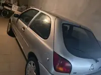 Usata Ford Fiesta Ghia 90 CV (66 kW) 1997 Utilitaria