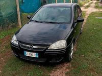 Usata Opel Corsa 69 CV (50 kW) 2005 Nero Berlina