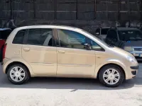 Usata Lancia Musa 69 CV (50 kW) 2006 Oro Monovolume