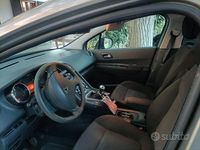 Usata Peugeot 5008 Premium 110 CV (80 kW) 2010 Berlina