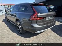 usata Volvo V90 CC B4 (d) AWD automatico