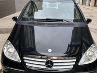 Usata Mercedes A180 109 CV (80 kW) 2007 Nero Monovolume