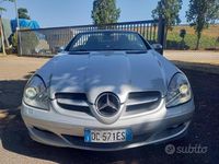 Usata Mercedes SLK200 163 CV (119 kW) 2006 Argento Cabrio
