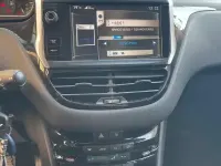 Usata Peugeot 208 95 CV (69 kW) 2014 Grigio Utilitaria