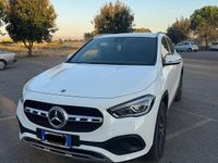Usata Mercedes GLA200 150 CV (110 kW) 2024 Bianco SUV