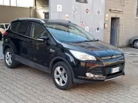Usata Ford Kuga Titanium 120 CV (88 kW) 2016 Nero SUV