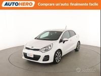 Usata Kia Rio 90 CV (66 kW) 2015 Bianco Berlina