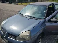 Usata Renault Clio II 58 CV (42 kW) 2007 Berlina