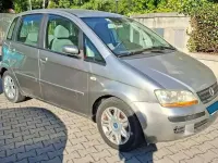 Usata Fiat Idea Active 95 CV (69 kW) 2004 Argento Monovolume