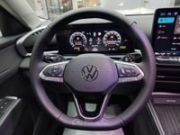 Nuova VW T-Roc 151 CV (111 kW) 2026 Giallo SUV