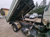 Usata Nissan Cabstar 125 CV (91 kW) 2004 Bianco Pick-up