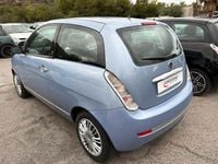 Usata Lancia Ypsilon 90 CV (66 kW) 2008 Blu Utilitaria