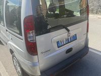 Begagnad Fiat Doblò 90 HK (66 kW) 2009 Grå Minibuss