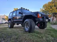 Usata Jeep Cherokee 130 CV (95 kW) 1989 SUV