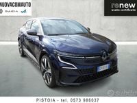 Usata Renault Megane E-Tech Techno 161 kW (220 CV) 2023 Blu scuro Berlina