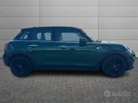 Usata Mini One D 95 CV (69 kW) 2017 Verde Utilitaria