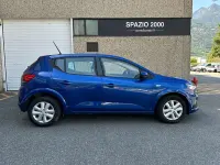 Usata Dacia Sandero Expression 67 CV (49 kW) 2023 Blu iron Berlina