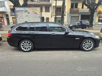 Usata BMW 520 Luxury Line 190 CV (139 kW) 2017 Nero Station wagon