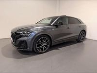Usata Audi Q8 S-Line 286 CV (210 kW) 2025 Grigio daytona perla SUV
