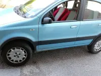 Usata Fiat Panda 4x4 60 CV (44 kW) 2005 Bluazzurro Utilitaria