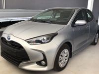 Usata Toyota Yaris Hybrid Active 116 CV (85 kW) 2022 Nero Berlina