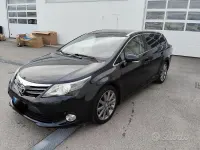 Usata Toyota Avensis 150 CV (110 kW) 2013 Grigio Station wagon