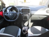 usata Toyota Aygo 1.0 VVT-i 69 CV 5 porte x-clusiv