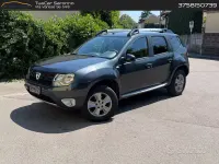 Usata Dacia Duster Black Shadow 114 CV (83 kW) 2017 Grigio SUV