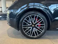 Usata Porsche Cayenne 475 CV (349 kW) 2024 Nero SUV