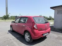 Usata Dacia Sandero 75 CV (55 kW) 2010 Berlina