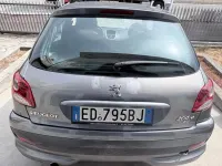 Usata Peugeot 206 57 CV (41 kW) 2010 Grigio Berlina