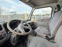 Usata Nissan Cabstar 125 CV (91 kW) 2006 Bianco Pick-up
