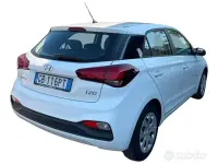 Usata Hyundai i20 Active 75 CV (55 kW) 2018 Bianco Berlina