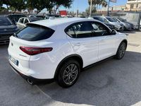 Usata Alfa Romeo Stelvio Executive 190 CV (139 kW) 2018 Bianco SUV