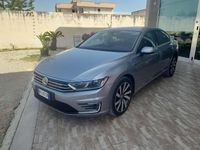 Usata VW Passat GTE 218 CV (160 kW) 2018 Grigio Berlina