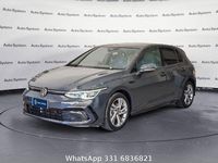 Usata VW Golf VIII R-line 131 CV (96 kW) 2023 Grigio Utilitaria