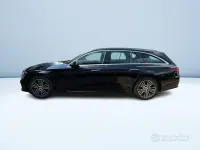 Usata Mercedes E200 Advanced 163 CV (119 kW) 2025 Nero Station wagon
